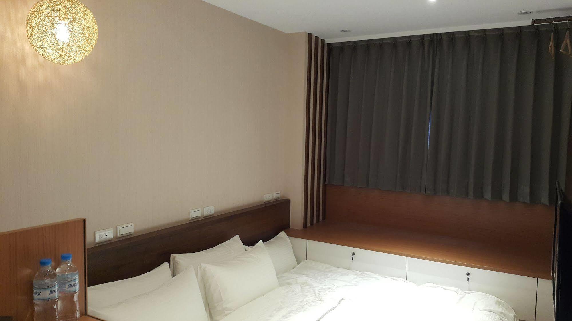 Bayman Hotel Taipeh Exterior foto